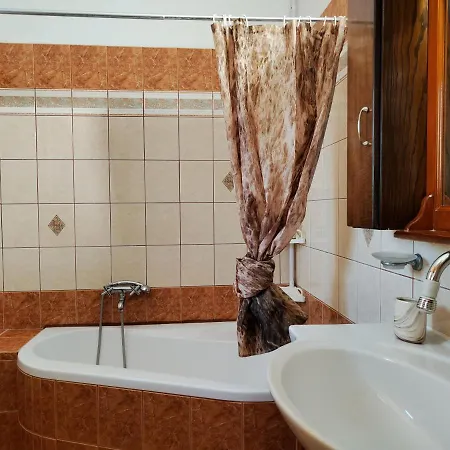 Pensjonat Guestroom Happynest No.3 Melíssia